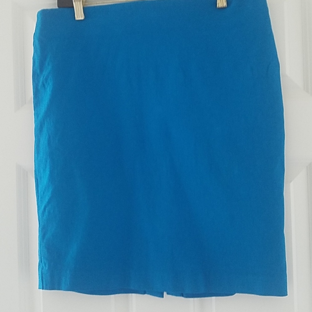 Attyre teal pencil skirt